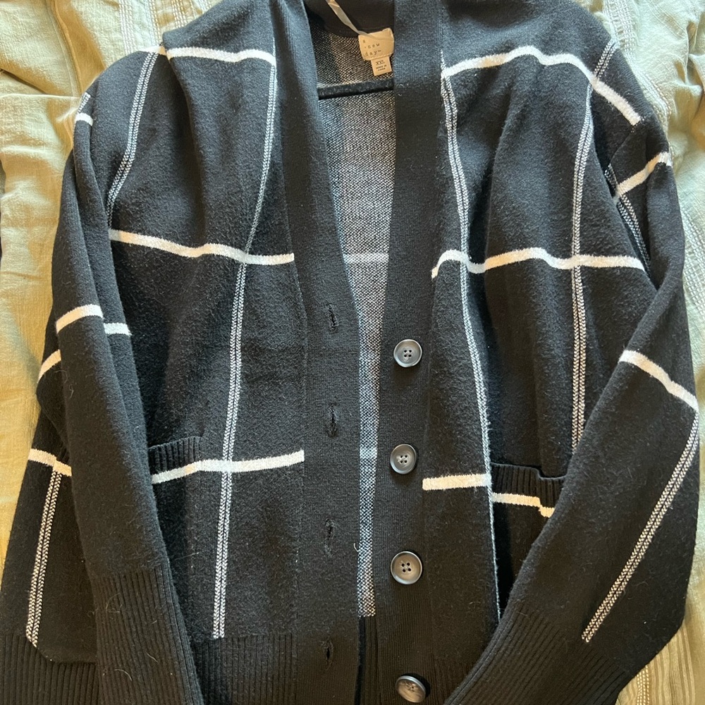 Women’s Black and White Sweater